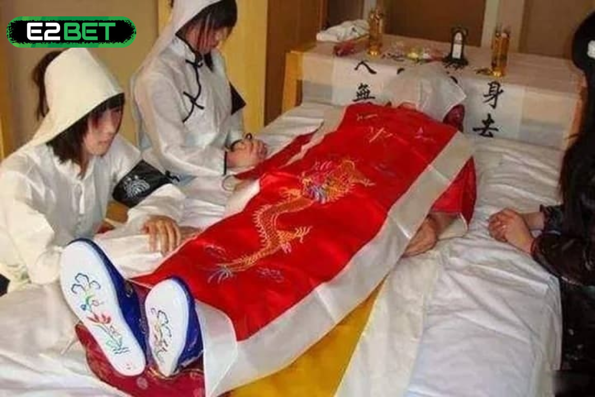 Nằm Mơ Thấy Người Chết Đánh Con Gì? Giải Mã Ý Nghĩa Giấc Mơ